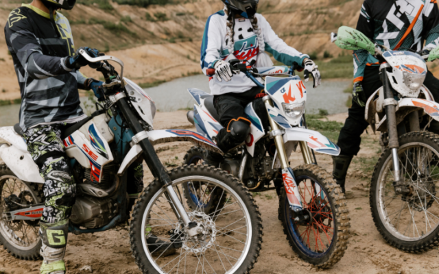 dirt bike rental near me, rent a dirt bike colorado, rocky mountain enuro rentals